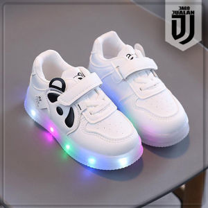Sepatu Sneakers PANDA Lampu LED Anak usia 1 2 3 4 5 6 tahun / Sepatu Kets Tali Perekat Anak Cowok Cewek Motif Panda lucu / Sepatu MENYALA Anak Balita Perempuan Laki Laki Fashion / Sepatu Baby Casual Pria Wanita Motif Animal Cute / Sepatu Running Anak LED