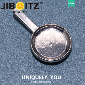 metal jibbitz cross charm 鞋扣 鞋配饰 复古金属项链 queen DIY时尚装饰扣