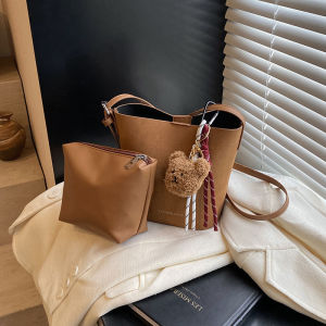 Retro Fashion Ins Niche Underarm Bag 2025 New Korean Bucket Bag Versatile Shoulder Messenger Bag