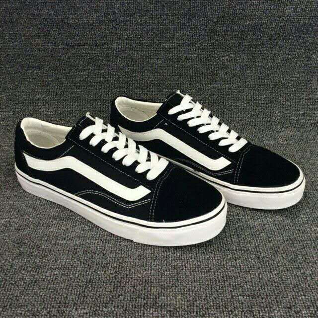 Canvas old skool shoes hotsell