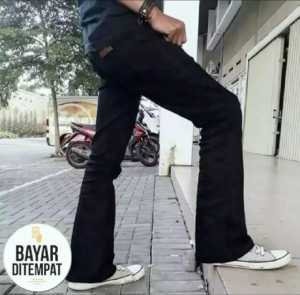 Celana Jeans Cutbray Pria Celana Cutbray Blue Black