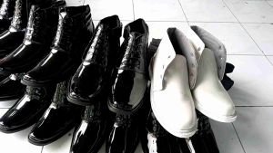Sepatu Pantofel Glossy PDH & TNI Polri: Pilihan Terbaik Untuk Anda