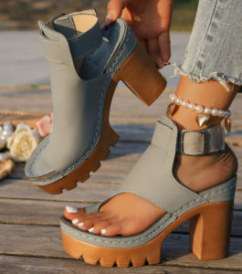 [Free Shipping] 2026 Summer New Style Chunky Heel Platform Fish-Mouth Sandals For Women With A Single-Strap Design High Heels And Available In Large Sizes Perfect For The Beach