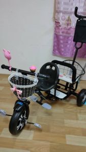 Baby Tricycle Bike Three Wheels Baby Tricycle Stroller Children Bicycle Hand Push with Storage Basket Basikal Beca Bayi Tiga Roda Kereta Sorong Bayi Beca Kanak-kanak Basikal Tolak Tangan dengan Bakul Penyimpanan 婴儿三轮车自行车三轮婴儿三轮车童车儿童自行车手推带储物篮