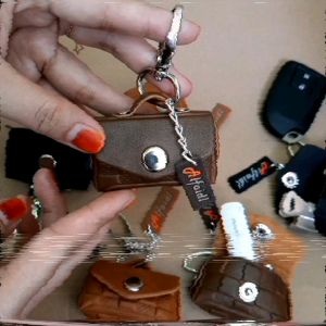 Gantungan Kunci Mobil/ Motor Pengaman Kunci Mobil/ Motor Dompet Kunci Mobil/ Motor Dompet Wanita Original Alfaidl