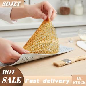 SDJZT Tấm lót bánh silicon hình tổ ong chất liệu an toàn thực phẩm dùng cho làm bánh kẹo đường chống dính mềm dẻo tái sử dụng được thích hợp để nướng và trang trí bánh.
