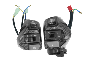 🔥🔥【1 Pair】YAMAHA LC135 HANDLE SWITCH VIETNAM KANAN KIRI EGO EGOS SOLARIZ NOUVOLC BLACK CARBON PLUG & PLAY