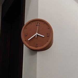 Simple Style Wall Wall Clock Corner Decoration Silent Wall ClockFast shipping