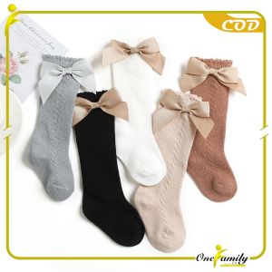 ONE-P304 Kaos Kaki Panjang Anak Perempuan Model Pita Lucu Anti Slip / Kaus Kaki Bayi Korea Bahan Lembut Ribbon Baby Socks import