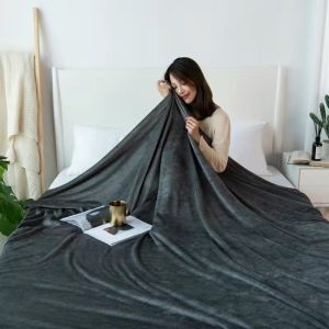 Selimut Bulu Halus Ukuran 150x200 Motif Polos Warna Cokelat Elegan Tebal Murah Berkualitas