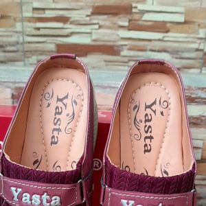 Promo 5.5 Selop Murah Bustong Wedges Aulia 49 Rajut Marun Oclia Yasta Olshop
