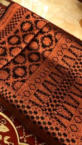 songket Palembang warna hitam tembaga / kain songket hasil kerajinan tangan