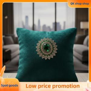 ✨QK shop✨ Emerald Brooch Retro French Court Style For Women Elegant Clothing Coat Jewelry Unique Fashionable Gift