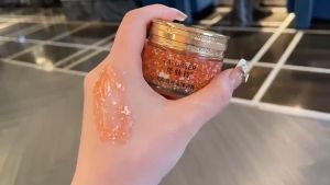 Hot Sale Dragon Blood Retinol Cream Whitening Moisturizing Anti Aging Face Care Pampaputi Pampakinis Melasma Dark Spot Freckle Care
