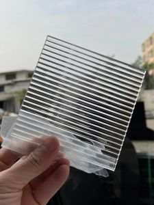 Tấm acrylic trong suốt 3MM có vân sóng dùng để trang trí chụp ảnh trưng bày làm đồ thủ công mỹ nghệ trang trí.