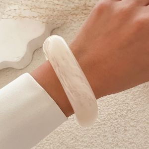HUIHEYU Exaggerated Irregular Acrylic Bangles Vintage Bohemian Geometric Charm Bracelets Retro Pulseras Wide Chunky Bangles Gifts for Women Girl