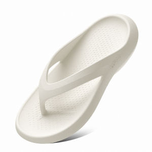 Free Shipping Flip-Flops For Men And Women Suitable For Summer Wear Both Indoors And Outdoors Beach Sandals Non-Slip Durable With A Wedge Heel And A Thick Sole