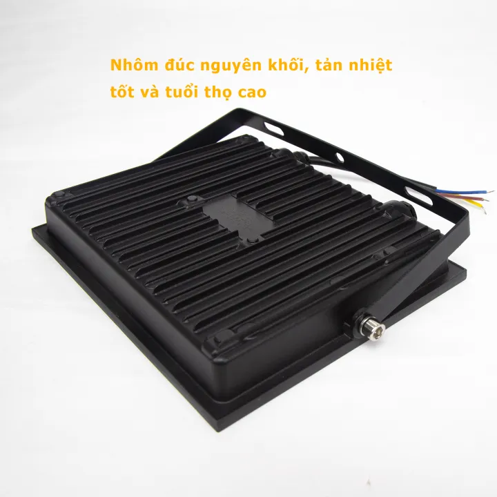 %C4%90%C3%A8n%20Pha%20LED%2030w%2050w%20%C4%91%E1%BB%A7%20C%C3%B4ng%20Su%E1%BA%A5t%20%C4%90%C3%A8n%20ngo%C3%A0i%20tr%E1%BB%9Di%20Ch%E1%BB%91ng%20th%E1%BA%A5m%20n%C6%B0%E1%BB%9Bc%20b%E1%BA%A3o%20h%C3%A0nh%201%20n%C4%83m%20-%20Image%203