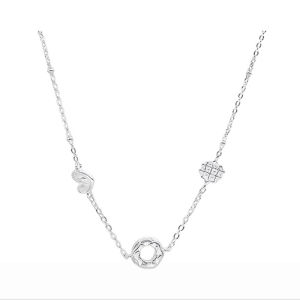 ❤️【Ready Stock&COD】liontin -Kalung Kalung Wanita Rantai Klavikula Hias Liontin Kalung retro hutan hijau zaitun perhiasan rantai tulang Kalung Wanita liontin Korea Kalung-kalung liontin titanium❤️