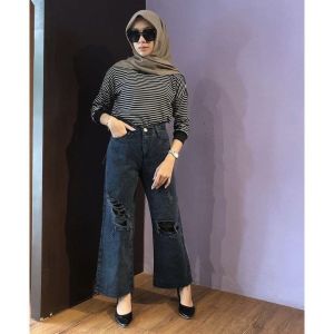 AuroraJeans Labela Ripped Furing Jeans Cullote / Kulot Jeans Wanita Rawis Sobek Lapis Hitam