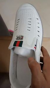 2025 New MenS Sandals Genuine Leather Business Hollow Perforated MenS Shoes Soft Sole DadS Leather Shoes White
