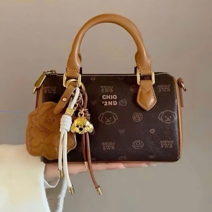 Túi Xách Nữ Túi Trống Chio2 Kèm Charm Họa Tiết Cún Cute Xách Tay Đeo ...