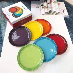 Le Creus French Ceramic Round Dish Plate 23cm Fruit Plate 18 Steak Plate Gradient Color Plate Color Box Rainbow Color Gift Set