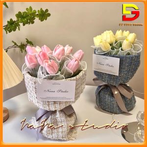 Bó Hoa Tulip Bọc Vải Dạ Cao Cấp Sang Trọng Làm Quà Tặng Sinh Nhật Ngày Lễ 14/2 8/3 20/10 20/11 DG-207