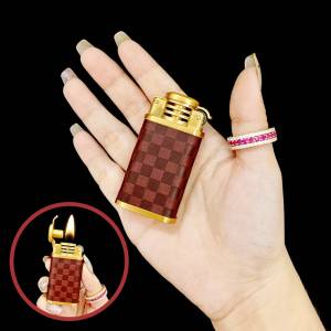 BẬT LỬA CỐI XĂNG ĐÁ BỌC DA VÂN CARO (CÓ HỘP) - (XÀI XĂNG)