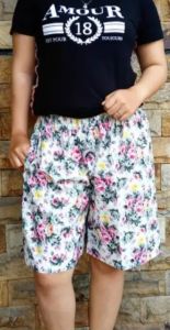 Celana Pendek Wanita Selutut Jumbo Celana Kolor Hawai Boxer Wanita Sehari-hari Kain Katun