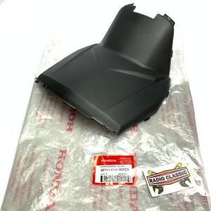 Cover Center (Black) Caver tutup Mesin Bawah Jok Honda BeAT Deluxe BeAT Street K1A Ori Ahm 80151K1AN00ZA