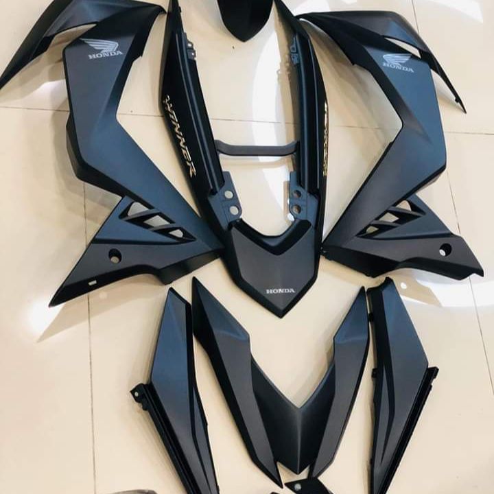 Chai%20S%C6%A1n%20x%E1%BB%8Bt%20Samurai%20m%C3%A0u%20%C4%91en%20m%E1%BB%9D%20%C4%91en%20nh%C3%A1m%20109A%20400ml%20chuy%C3%AAn%20s%C6%A1n%20x%E1%BB%8Bt%20xe%20m%C3%A1y%20v%C3%A0%20%C3%B4%20t%C3%B4%20kh%C3%A1ng%20x%C4%83ng%20ch%E1%BB%91ng%20n%E1%BB%A9t%20n%E1%BA%BB%20%C4%91%E1%BB%99%20b%E1%BB%81n%20cao%20th%C6%B0%C6%A1ng%20hi%E1%BB%87u%20Nh%E1%BA%ADt%20-%20Image%209