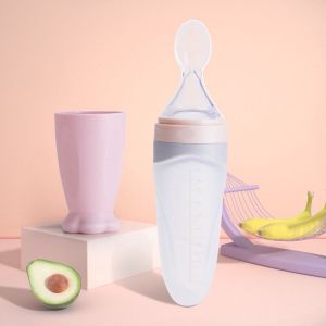 Bình thìa ăn dặm Silicon Molli cao cấp cho bé tập ăn dặm dung tích 90ml