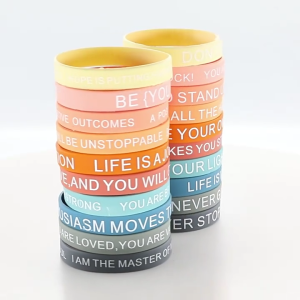 20Pieces Inspirational Silicones Bracelets with Motivational Quote Multiple Colored Wristbands for Kids and Adults