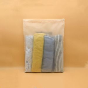 [HCM] Túi zip khoá lụa mờ đựng quần áo phụ kiện dẻo dai bền tiện dụng -Randy