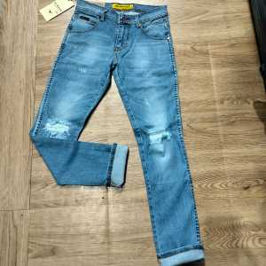 Celana Panjang Jeans Pria Model Skinny Bahan Denim Melar Stretch Terbaru Viral Dengan Sobekan