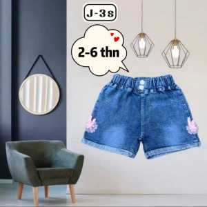 hotpants jeans import anak perempuan usia 1-7 tahun / hotpants jeans import anak cewek / celana pendek jeans import anak cewek / hotpants jeans import fashion anak / jeasn import anak cewek / jeans import terbaru