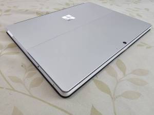 Microsoft Surface Pro 8/9 มีรุ่น Wifi หรือรุ่น LTE (Sim/eSim) Core i5/i7/Ram16GB/SSD256/512GB/1TB (Used)+เปลี่ยน/เพิ่มความจุ SSDได้ สีเทาเงินPlatinum/ สีดำGraphite