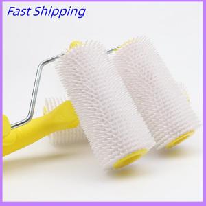 🔥🔥🔥kangsiwen 1ชิ้น15 22ซม. แปรงขัดลูกกลิ้งยางลูกกลิ้งปรับระดับด้วยตนเองลูกกลิ้งแปรงทาสีมีหนามแหลมลูกกลิ้ง1ชิ้น