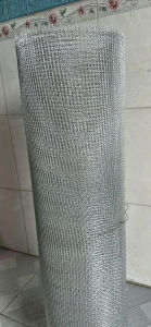 ( Khổ cao 1m x dài 1m) Lưới sắt đan ô vuông làm chuồng trại vật nuôi thú cưng