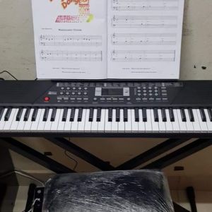 ELECTRONIC KEYBOARD