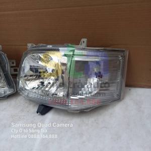 Đèn pha Toyota Hiace 2005 - 2010