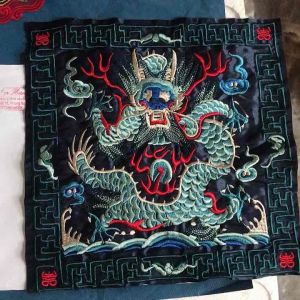 Hình thêu vuông rồng Phượng 26x26cm may áo dài áo khoác