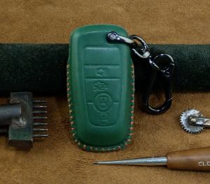 Bao Da Chìa Khóa Ô Tô Handmade FORD 4 nút Da Bò Thật