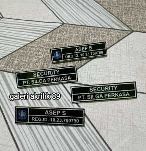 NAME TAG / PAPAN NAMA DADA / FULL AKRILIK