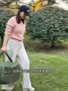 CuddleCove 42L Large Capacity Camping Bag: Foldable Waterproof Storage for Camping Picnic & Tools