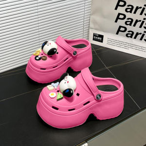 KDAShop HOT รองเท้าแตะหัวโตเสริมส้น มากับความสูงที่ฮิตมาก 3 นิ้ว วัสดุยางน้ำหนักเบาพื้นนิ่ม แถมฟรีชุดตัวติดลายหมา 1 ชุด พร้อมส่ง 5 สี ใครหาอยู่อย่ารอช้า ของหมดอดใส่เลยนะ