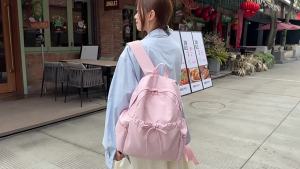 Japanese-style sweet bow lightweight backpack for women fresh and cute school bag ins Niche womens backpack in college style