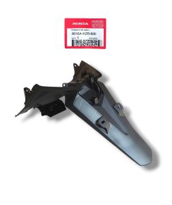 slebor spakbor belakang vario 125 fi lama asli HONDA AHM 8010A-KZR-600