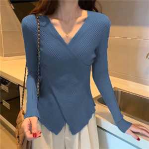 Blus Rajut V-Neck Wanita Modern Motif Polos - Atasan Rajut Korea - Gaya Casual
